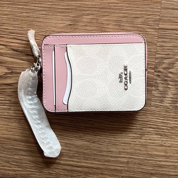 NWT Coach Zip Card Case in Signature Canvas - Picture 2 of 3